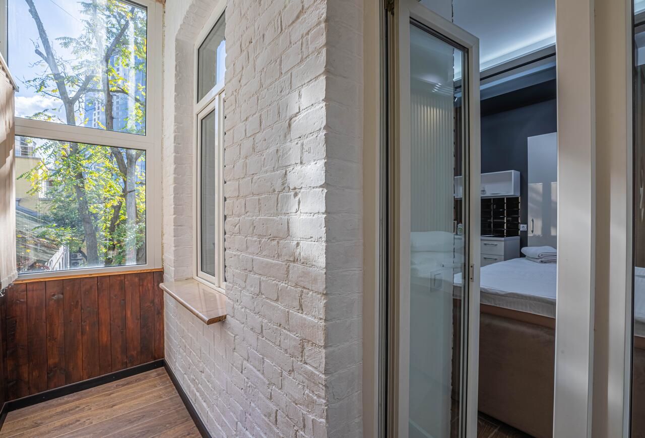 Апартаменты Luxury Urban Lofts Across Baseina & Arena Киев-7