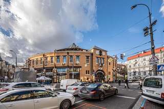 Апартаменты Luxury Urban Lofts Across Baseina & Arena Киев Двухместный номер Делюкс с 1 кроватью-36