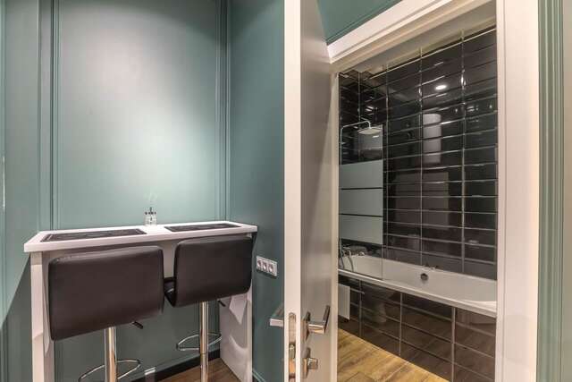 Апартаменты Luxury Urban Lofts Across Baseina & Arena Киев-29